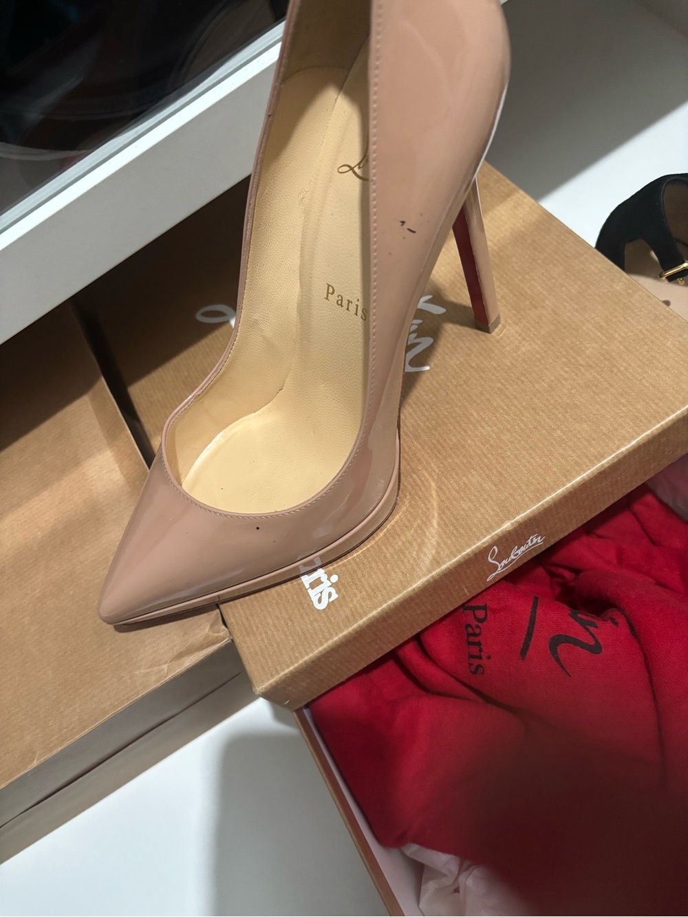 Christian Louboutin size 38 PIGALLE PLATO 120 PATENT CALF
PK20 NUDE 6248